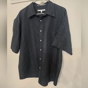 Men's Perry Ellis Button Down Short Sleeve Black With Subtle Embossing Size XL